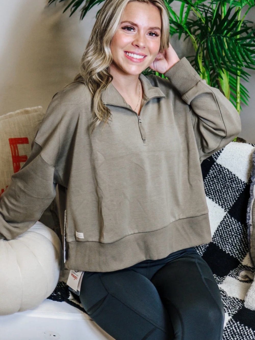 Simply Southern Crissy Crop Quarter Zip Pullover Moss Green Size L